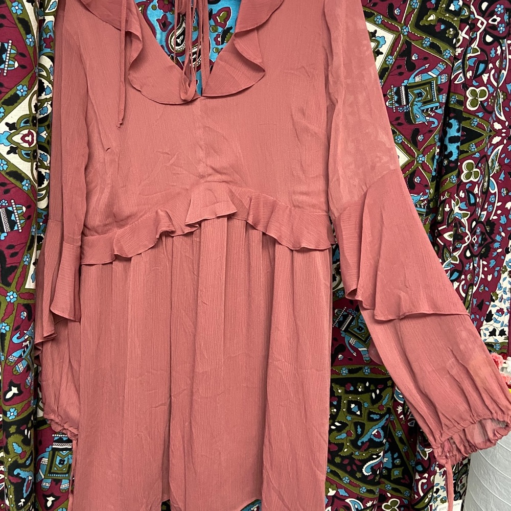 Dress - Picture 2 of 4